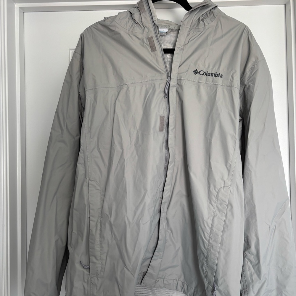 Columbia Men's Light Gray Waterproof Hooded Rain Jacket